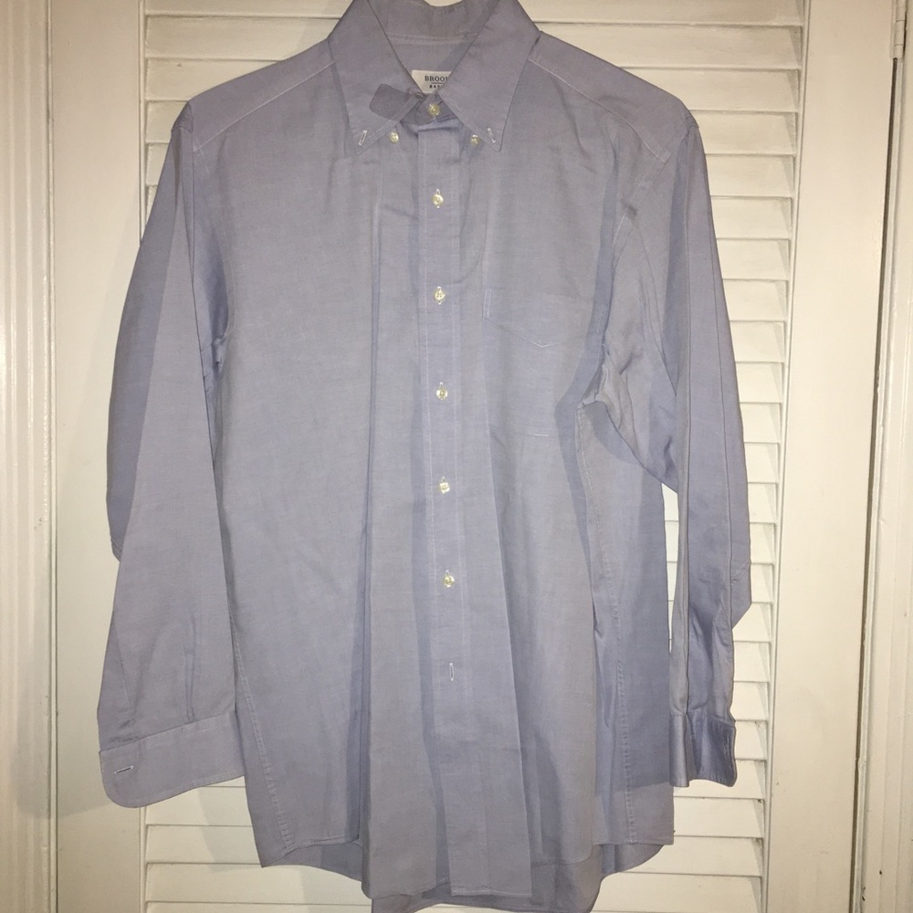 Brooks Basics button up shirt